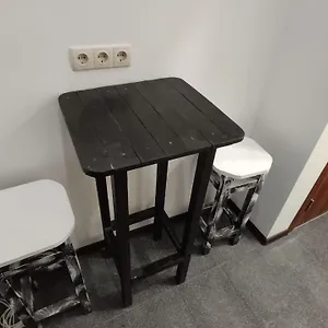 https://mini-smart-apartment-near-the-embassy-of-usa-and-nmapo.hotels-of-kiev.com